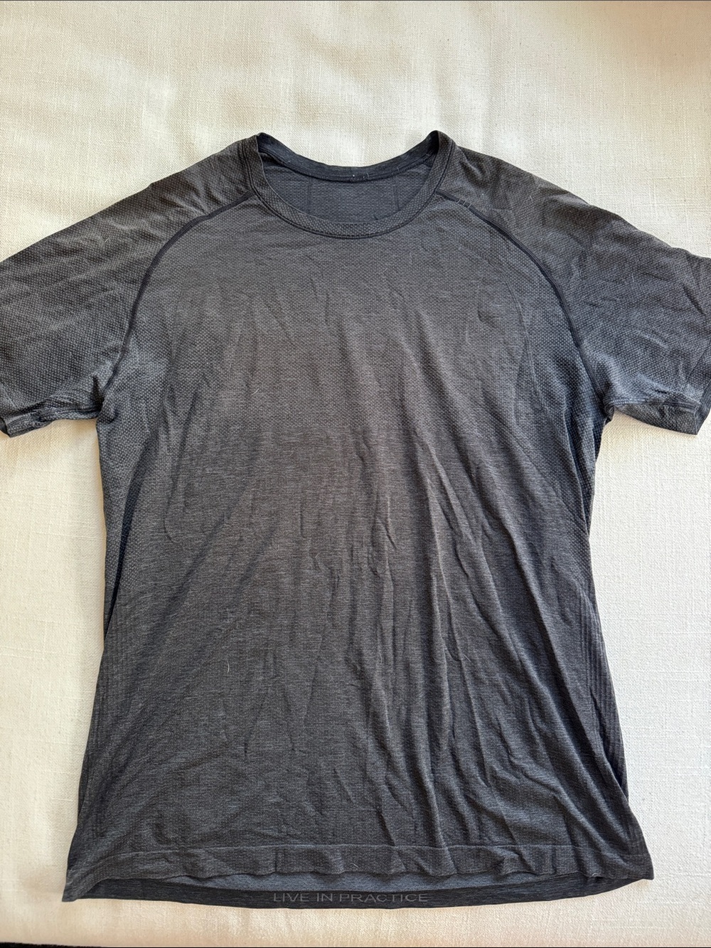 lululemon athletica Men's Short-Sleeve Crew Tee — Charcoal